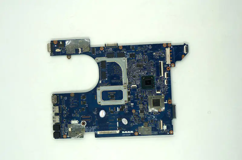 Dell 3560 V3560 0RDH49 RDH49 QCL00 LA-8241P Placă de bază
