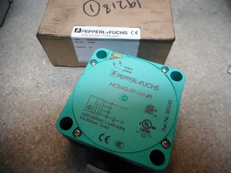 PEPPERL și FUCHS NCB40-FP-W-P1