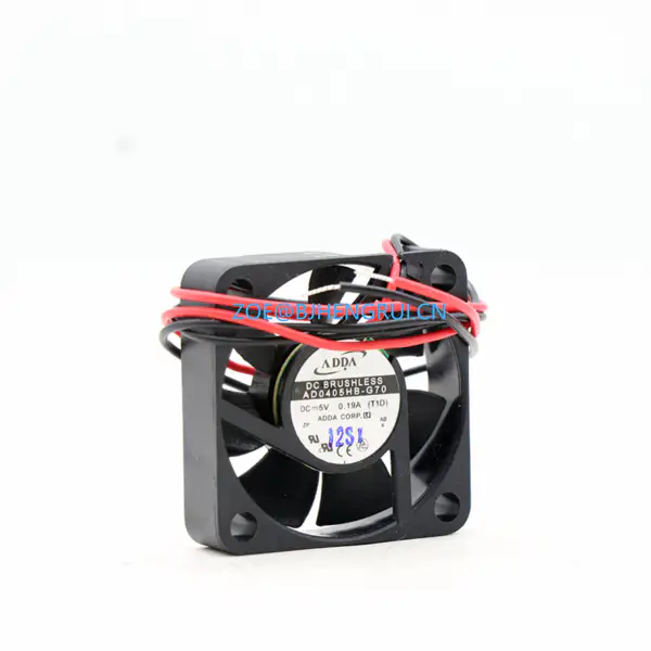 ADDA AD0405HB-G70 Ventilator DC Axial Ball Bearing 5V 4V la 5.5V 7CFM 25dB 40X40X10.5mm Ventilator de răcire de mare viteză