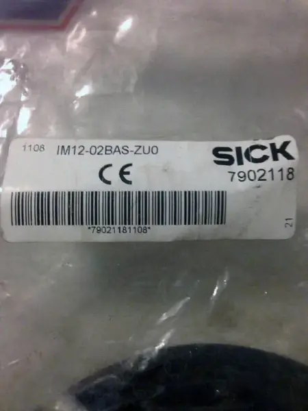 SICK IM12-02BAS-ZU0 Senzor de proximitate inductiv