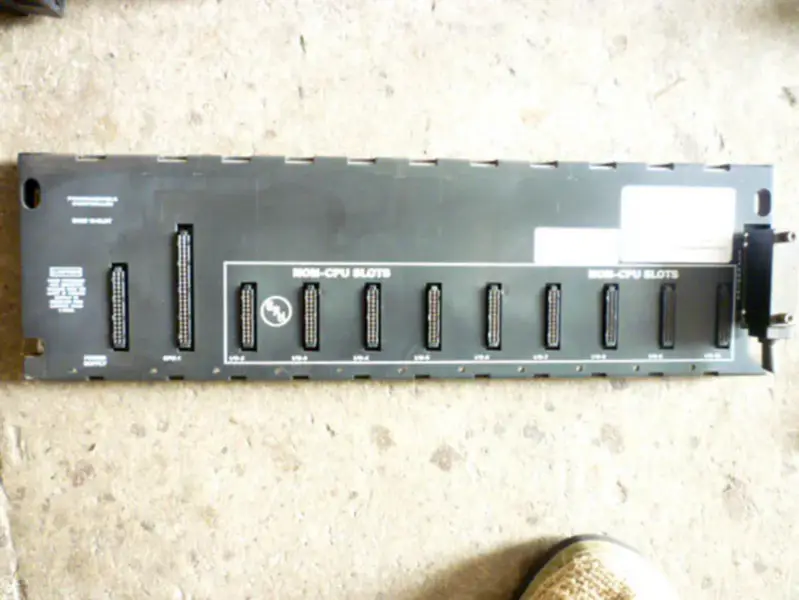 GE Fanuc PLC seria 90-30 IC693CHS391K