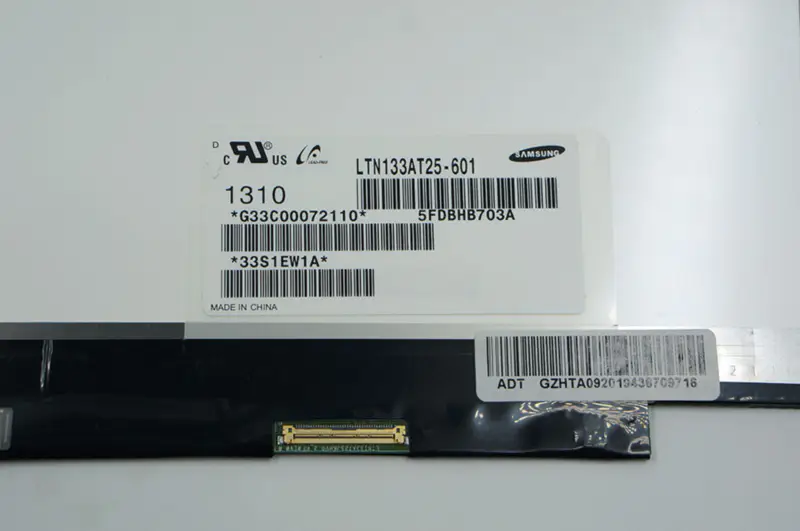 13.3 inch LCD LTN133AT25 LTN133AT25-501 601 LTN133AT25-T01 pentru Toshiba R700 Z835 Z830 Z930 Z935 Ecran LED LCD
