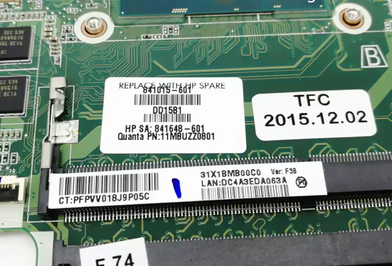 HP 841015-601 841015-001 841015-501 DAX1BMB1AF0 cu placă de bază SR2EZ I7-6500U