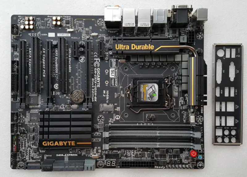 Placă de bază Gigabyte Z97X-UD5H-BK LGA1150 DDR3