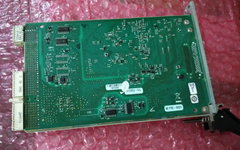 NI PXI-6251 PXI placă DAQ de mare viteză