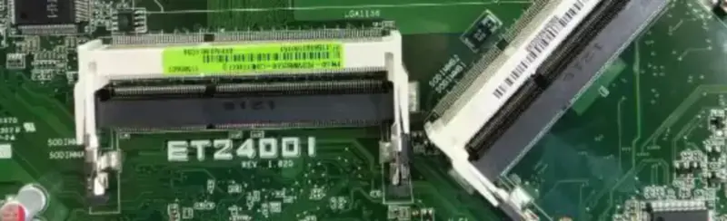 Placa de bază Asus ET2400I
