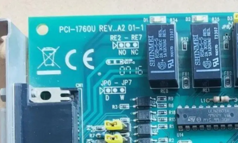 Advantech PCI-1760U REV.B1 A1 A2 8-ch releu și 8-ch intrare digitală izolată Card PCI universal