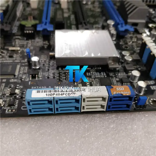 Asus 90-MSVDZ0-G0EAY0YZ Placă de bază ATX