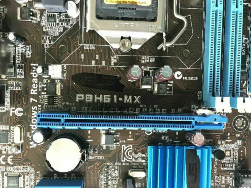 Placa de bază Asus P8H61-MX MicroATX