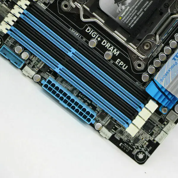 Placa de bază Asus P9X79PRO