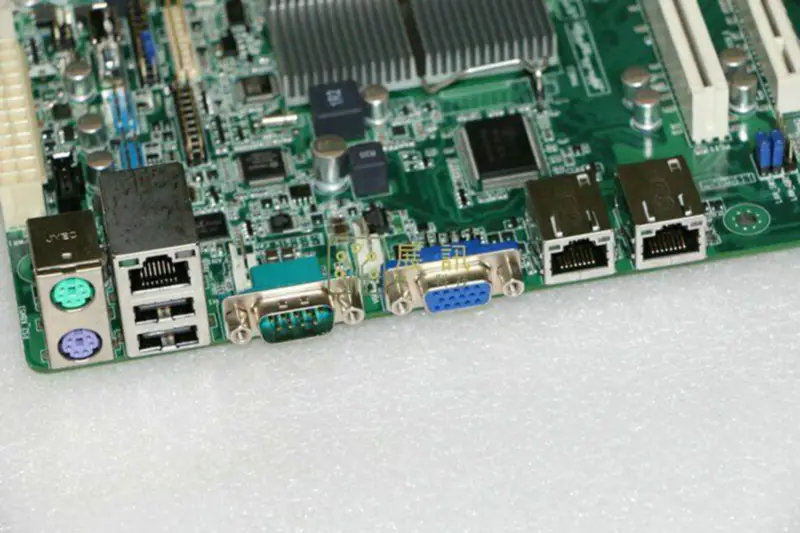 Placa de bază Asus KCMR-D12