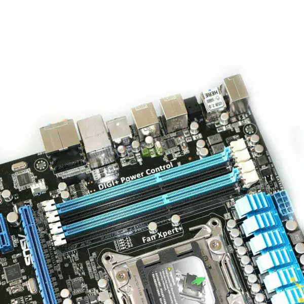 Placa de bază Asus P9X79LE