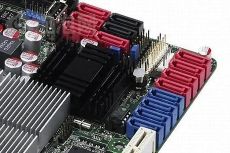 Placa de bază Asus Z8NA-D6
