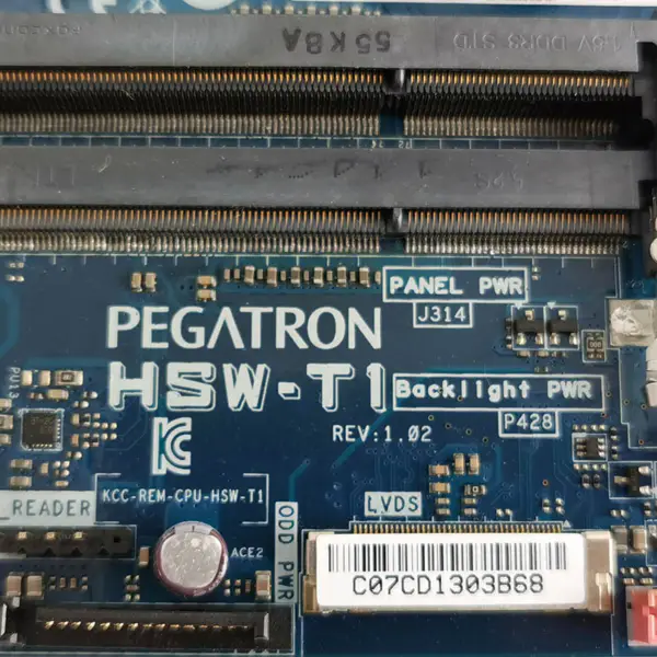 Placa de bază Asus HSW-T1MiniiTX