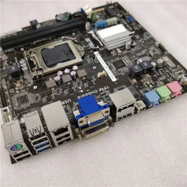 Placa de bază Asus P8Q773L/BT1AG/DP_MB