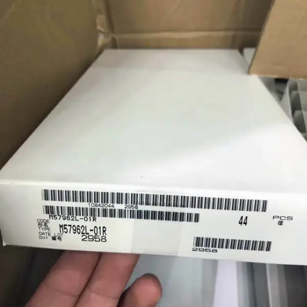 10 PCS Mitsubishi M57962L