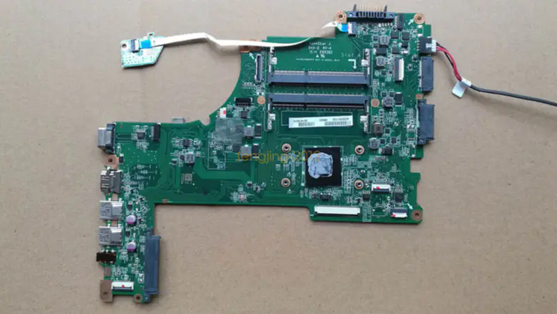 Placa de bază Toshiba A000301100