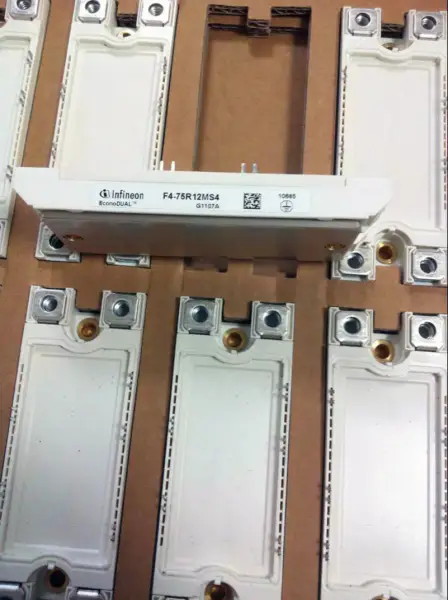 Infineon F4-75R12MS4