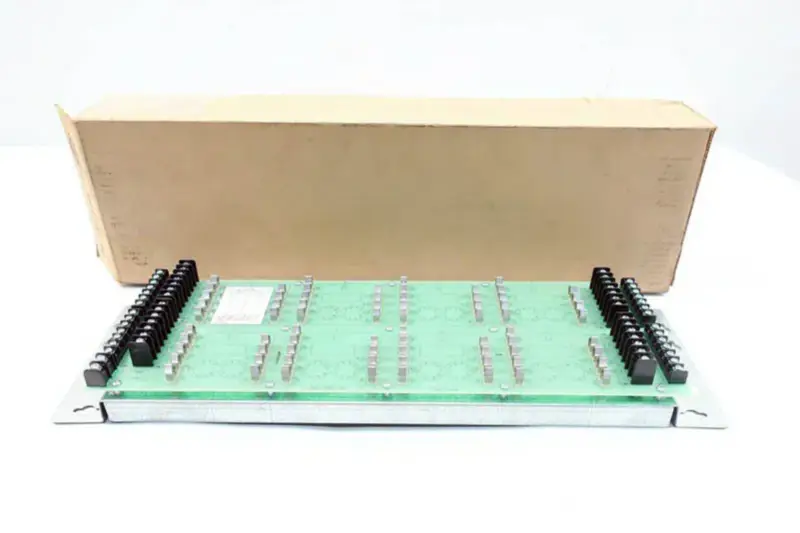 SENZOR DE SISTEM MB500