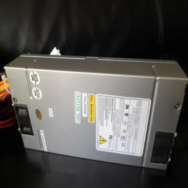 FSP AT -5V 1U P8P9 Evaluată la 300W vârf 450W Sursă de alimentare cu comutare FSP300-601U SPI3001UH