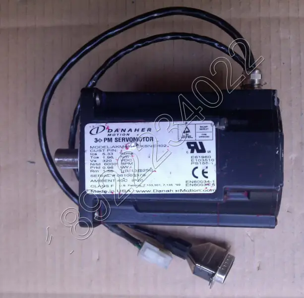 Motor DANAHER AKM41H-EKSNEH02