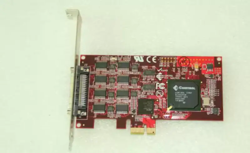 Placa de bază industrială Comtrol Corporation 5002505 RocketPort Quad/Octa 50025G