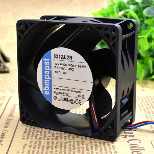 8212J/2N EBMPAPST Ventilator 12V 10.3W
