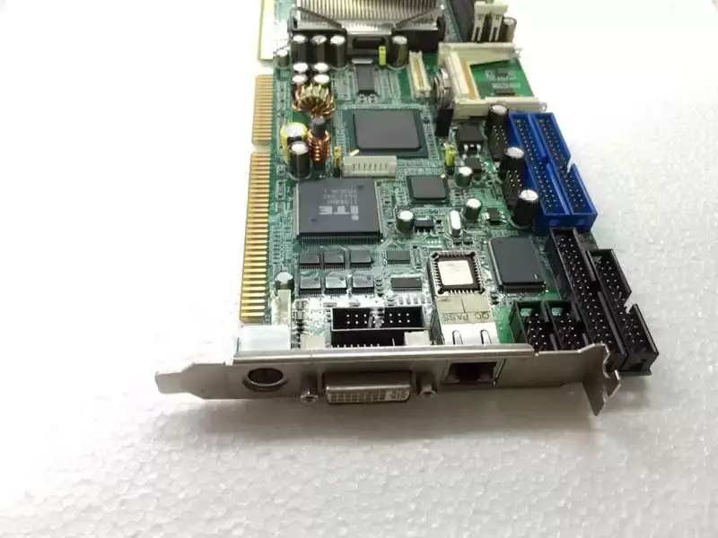 Placa de bază industrială Adlink NUPRO-861 Rev.3.0 cu RAM