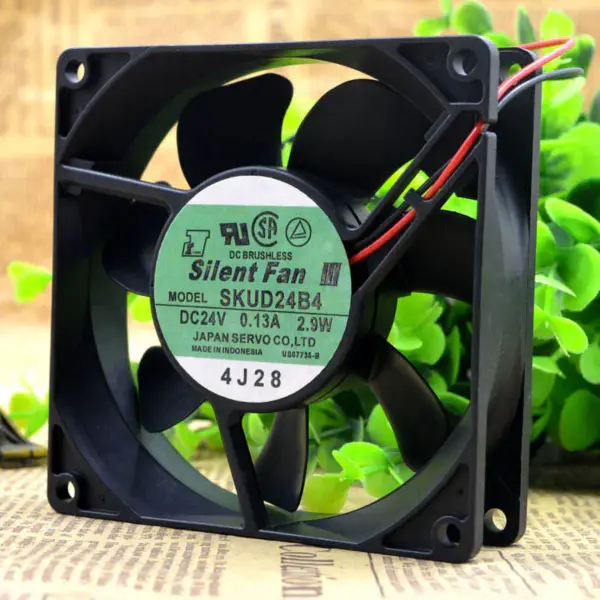 Ventilator SERVO Sient SKUD24B4 9CM 24V 0.13A 2.9W Ventilator 9025