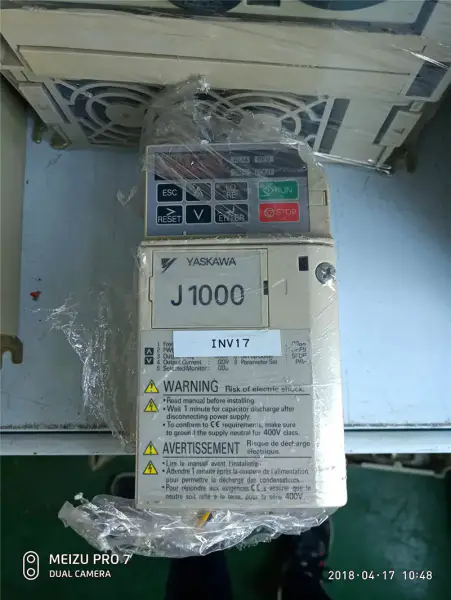 YASKAWA seria J1000 CIMR-JT2A0002BAA 0.4/0.2KW 220V