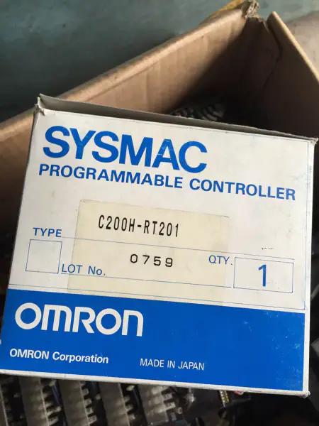 Modul I/O C200H-RT201 recondiționat