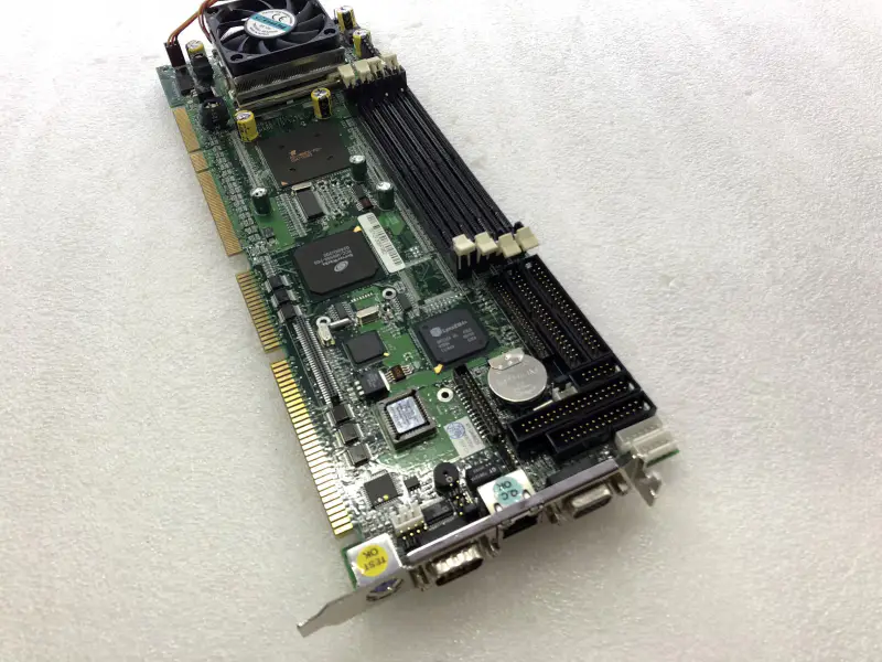 Placă de bază NEXCOM PEAK670VL REV C