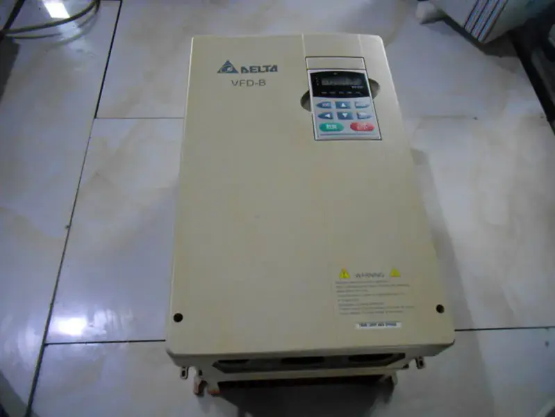 Motor de curent alternativ Delta VFD150B43A
