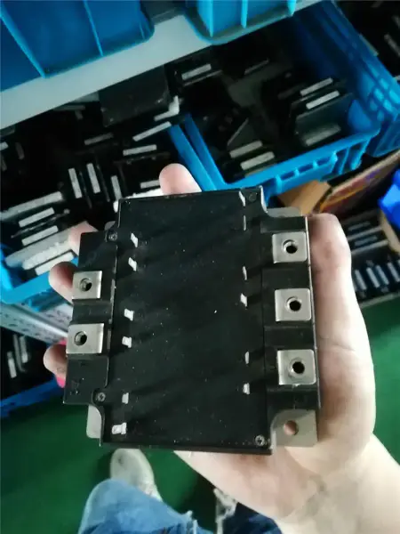 PM300CLA060