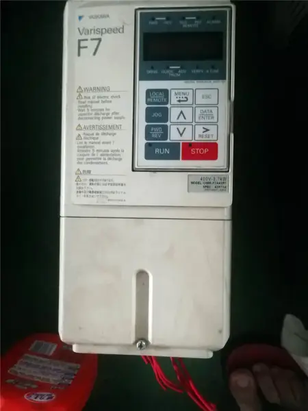 Invertor YASKAWA CIMR-F7A43P7