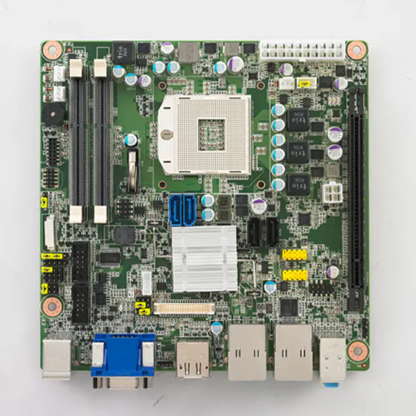 Advantech AIMB-273 cu plăci de bază QM77 intel atom