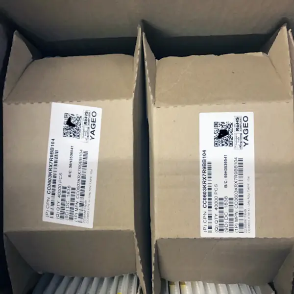 Circuit integrat cip SMD MLCC Condensator Cap ceramic 0.1uF 50V X7R 10% Pad SMD 0603 125 CC0603KRX7R9BB104