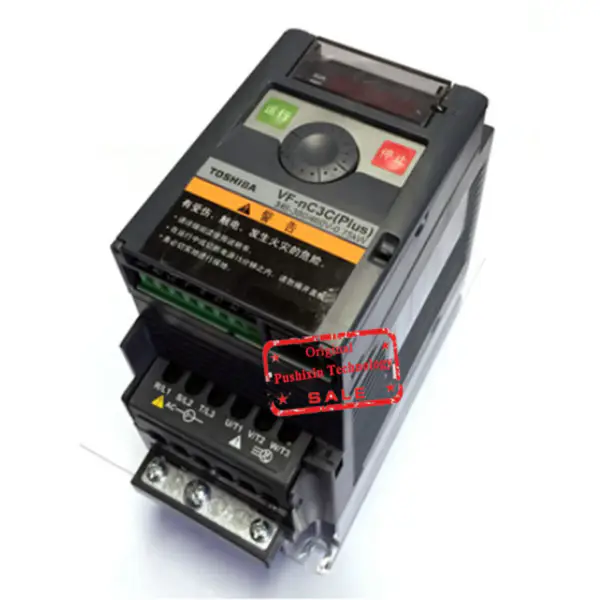 Invertor Toshiba VFS15-4007PL