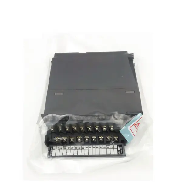 PLC Mitsubishi Melsec-Q Modul de ieșire analogică digitală Q68DAVN