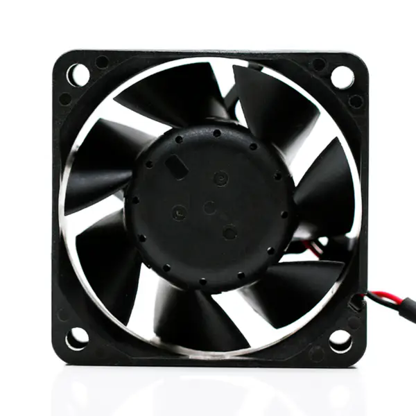 Delta AFB0612SH Electronică DC 12V 0.32A 3.84A Rulment cu bile 6000RPM ventilator de răcire