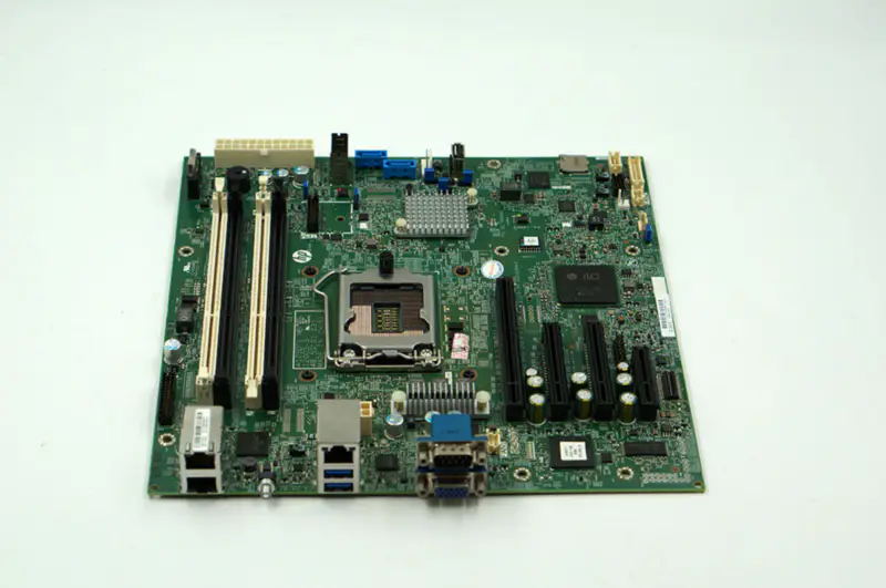 HP ML310E GEN8 V2 715910-002 715910-001 726766-001 Placă de bază pentru server