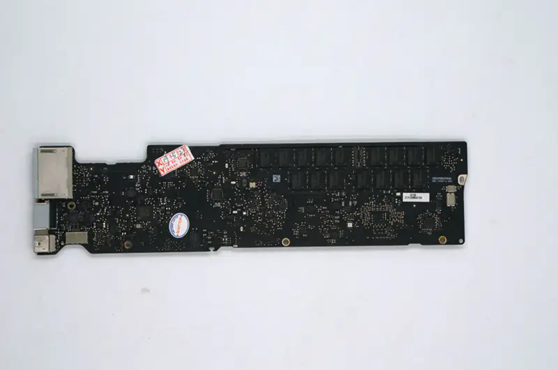 MacBook Air (13-inch Mid 2011) A1369 EMC2469 i5 G2 1.7Ghz 820-3023-A Placă de bază