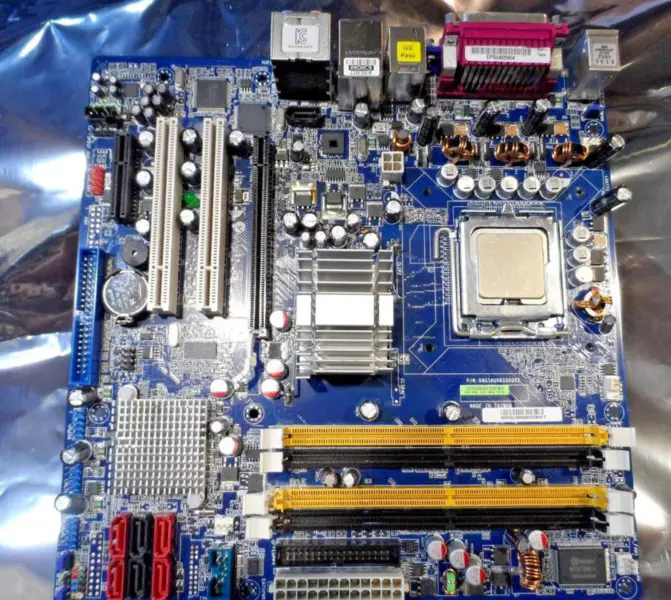Placă de bază INTEL CORE 2 DUO 08GSAQ96500202