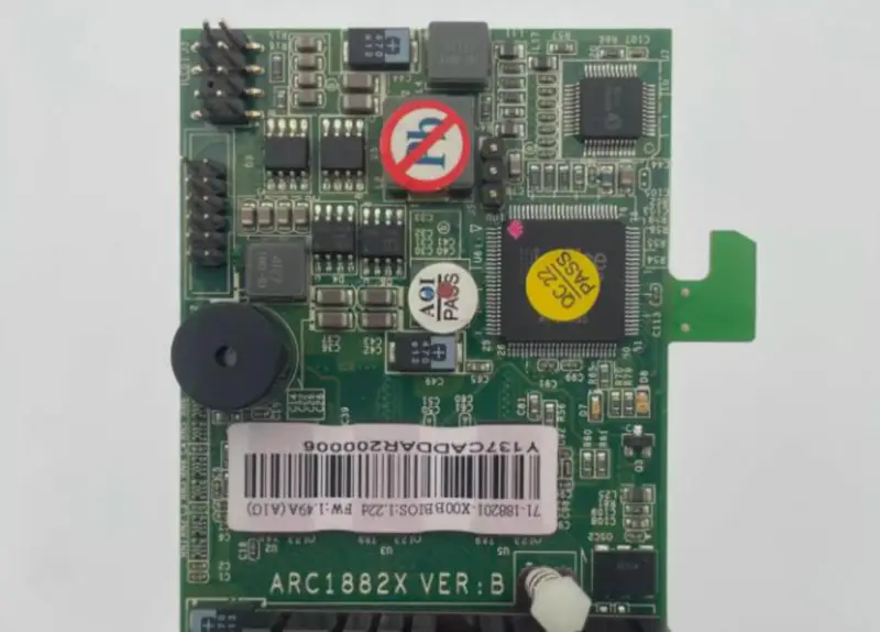 Placă array Areca ARC1882X