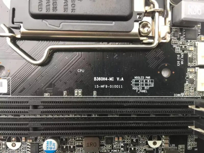 Placă de bază ECS B360H4-MI B360 Chipset Mini-ITX