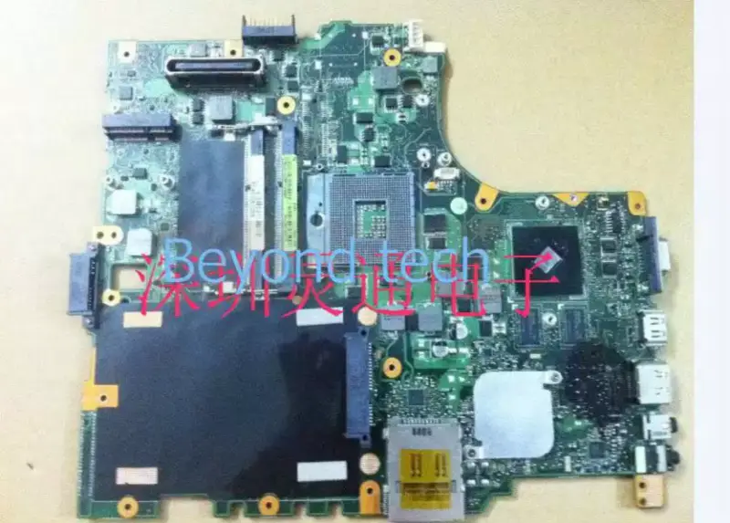 Placa de bază Asus B43J