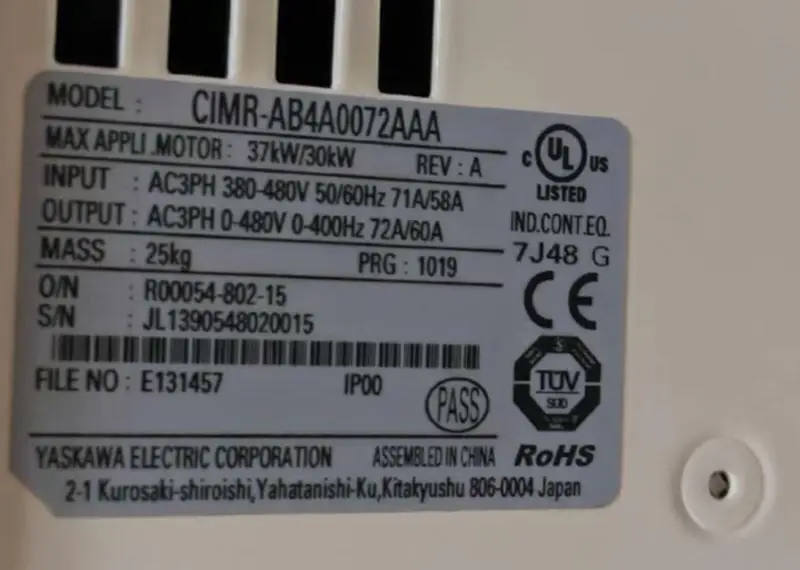 Invertor YASKAWA A1000 CIMR-AC4A0072AAA