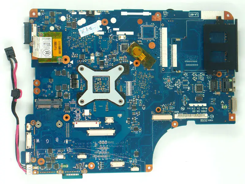 Toshiba Satellite 17'' L500D L505D NSWAE LA-5332P K000093250 Placă de bază