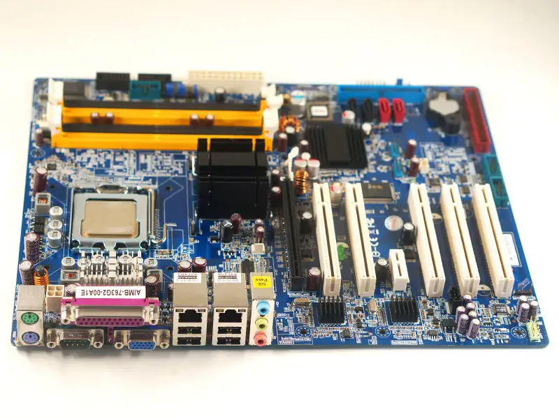 Placa de bază Advantech AIMB-763G2