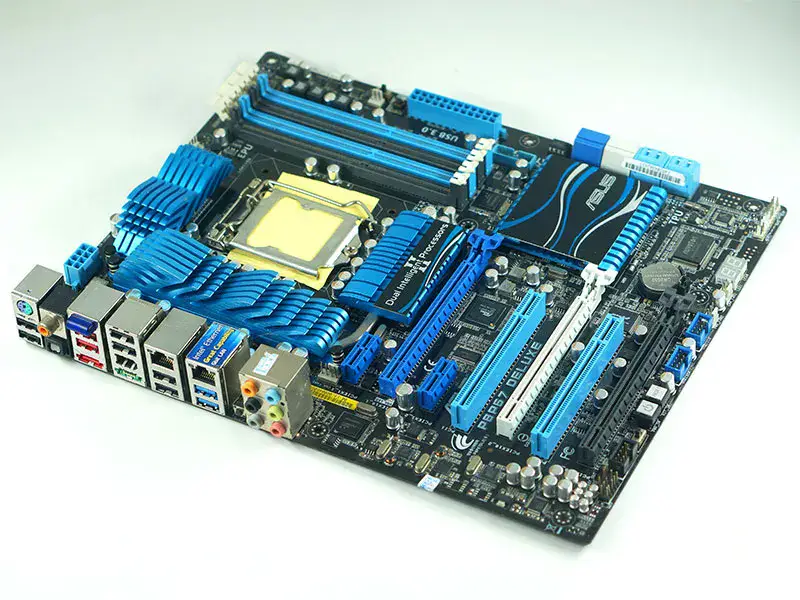 Placa de bază Asus P8P67 DELUXE LGA1155 P67